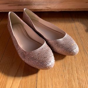 Rose gold Le Chateau flats